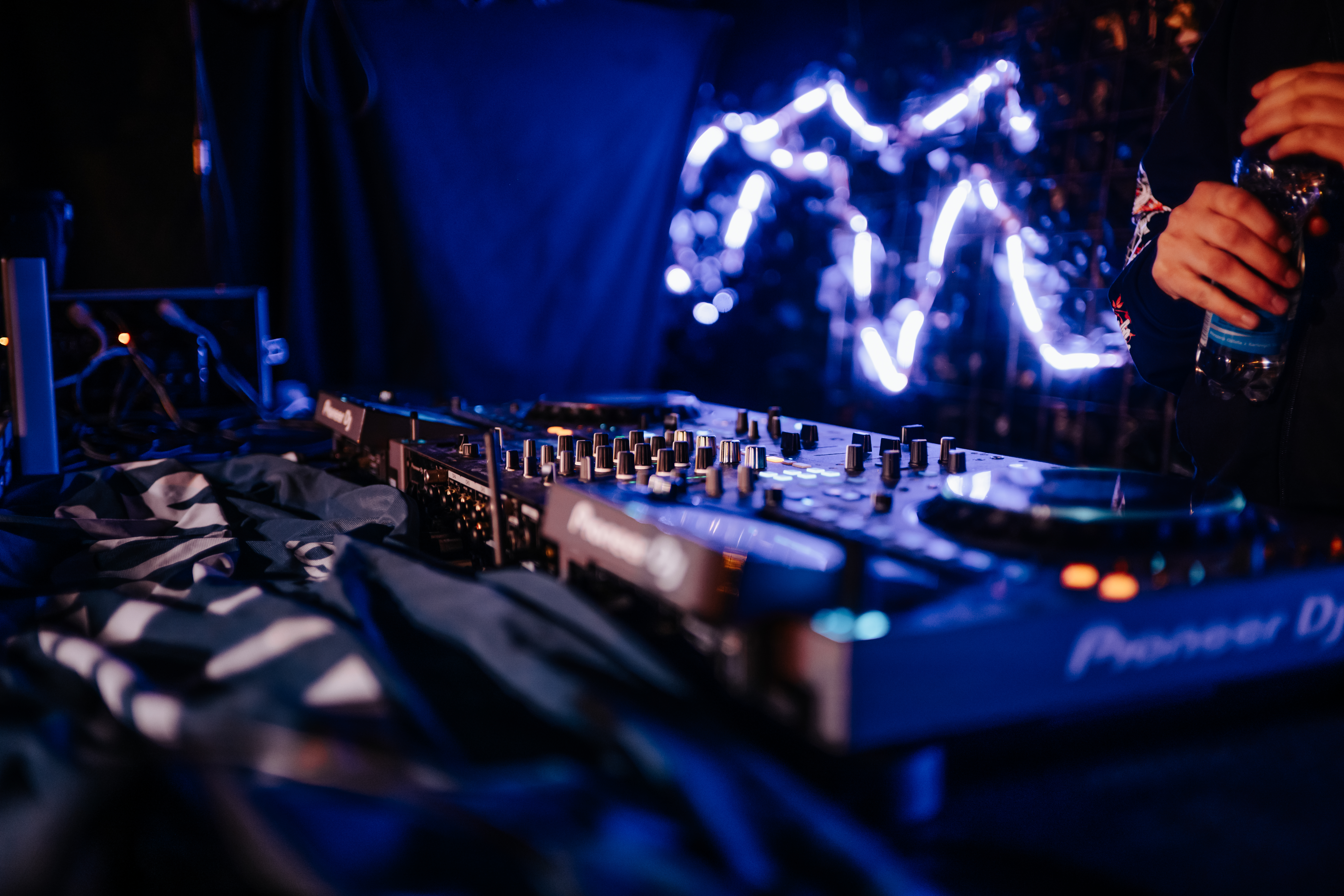 DJ technika Linity Rental